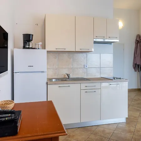 Apartment Lana R.